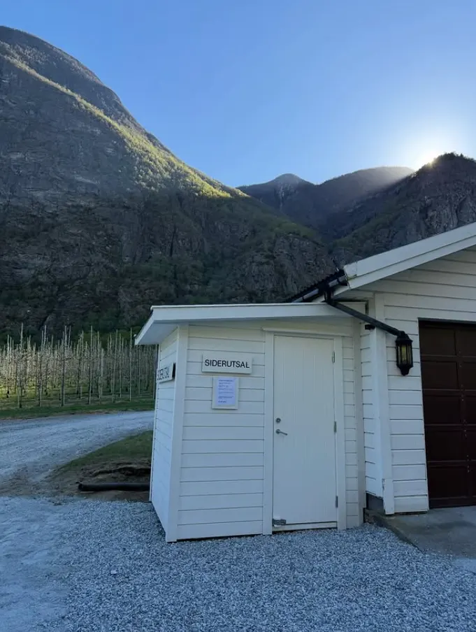 Øvstabø Gard bilde 3